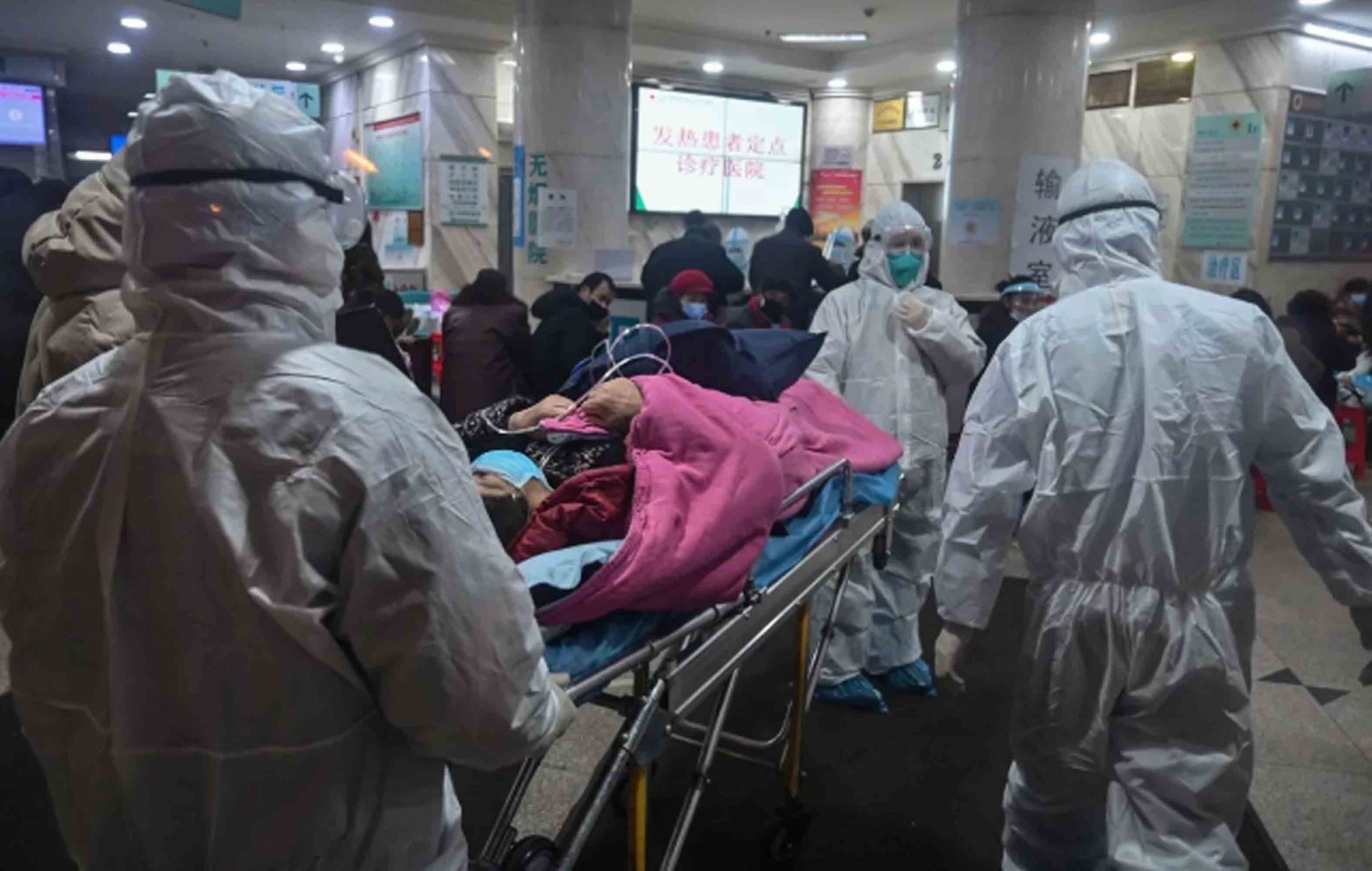 Hospital da Cruz Vermelha trata o coronavírus. (Foto: Hector Retamal/AFP)