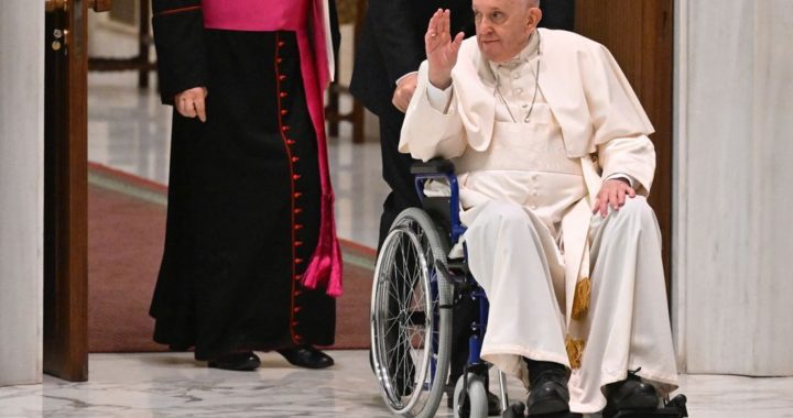 Será que o Papa Francisco vai renunciar? Os rumores estão a aumentar