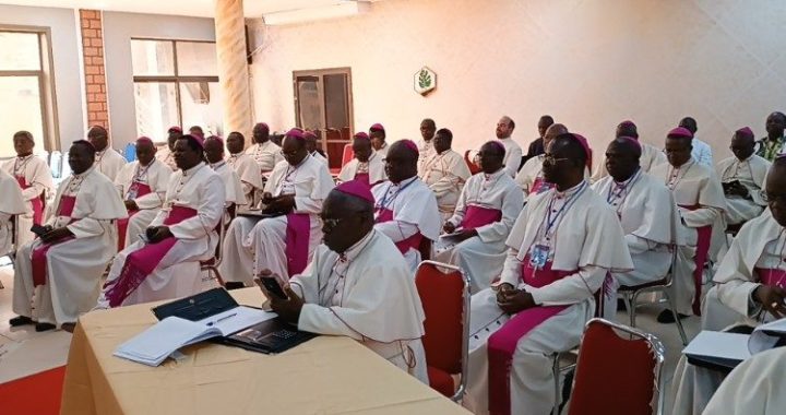 RD Congo. Bispos da CENCO indignados condenam “tentativa de golpe de Estado”